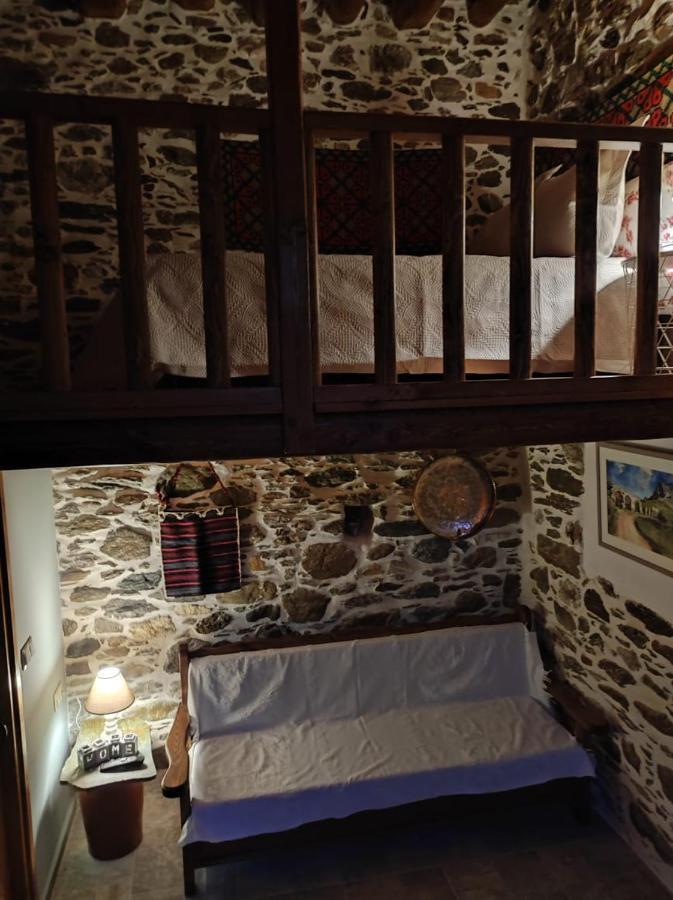 Πέτροκτιστο Σπίτι. Stone House Villa Karystos  Eksteriør billede